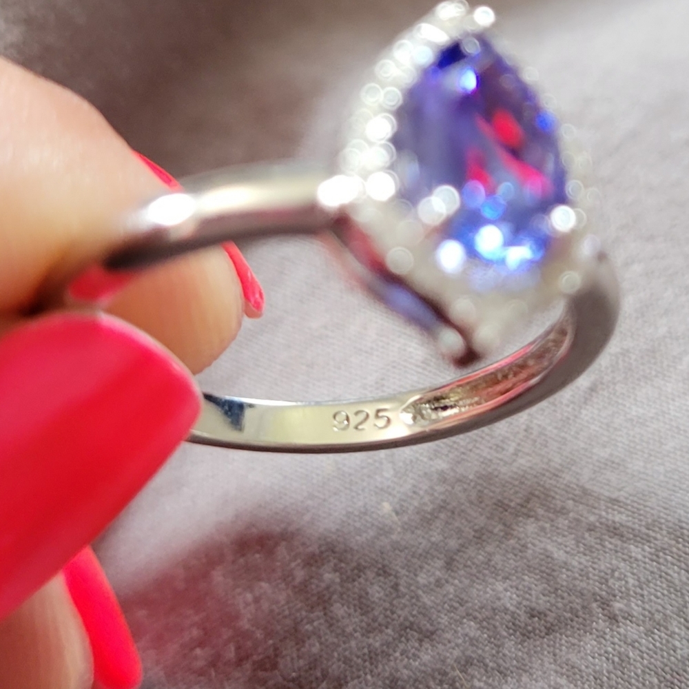 Tanzanite ring - Picture 3 of 4